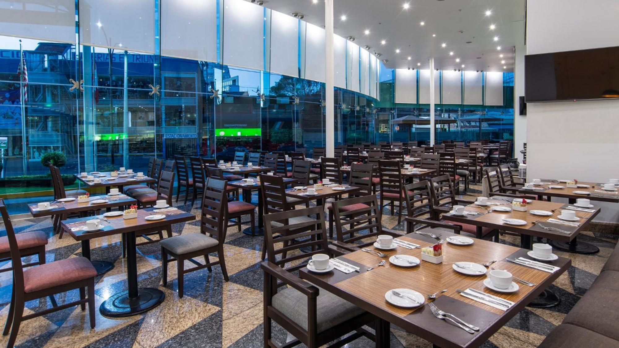 Holiday Inn Mexico City-Plaza Universidad By Ihg — Photos 2